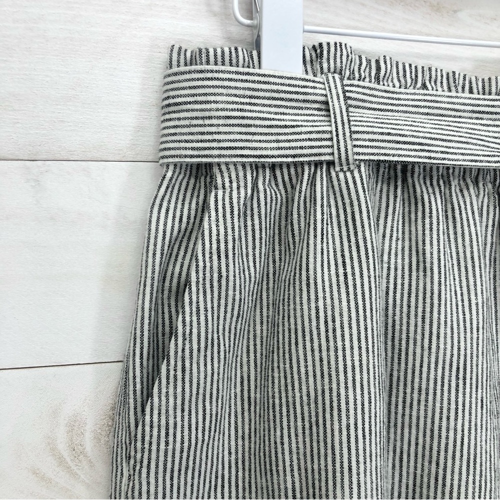 J. Crew Paper Bag Skirt • Sz M • White with Black Pinstripes • EUC - Picture 7 of 12